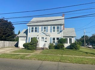 33 Brown St, West Haven, CT 06516