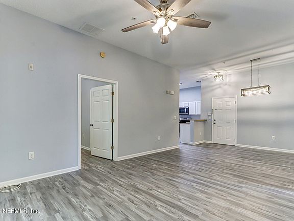 4th image of 6105 MAGGIES Circle #108