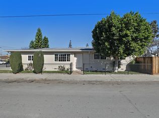 600 Macarthur Ave, Redwood City, CA