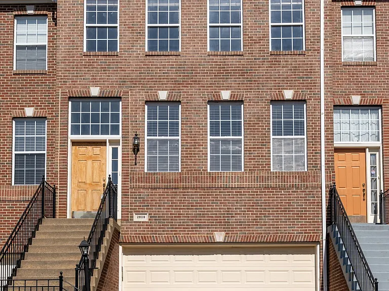 2609 Tarleton Corner Dr — Photo 1