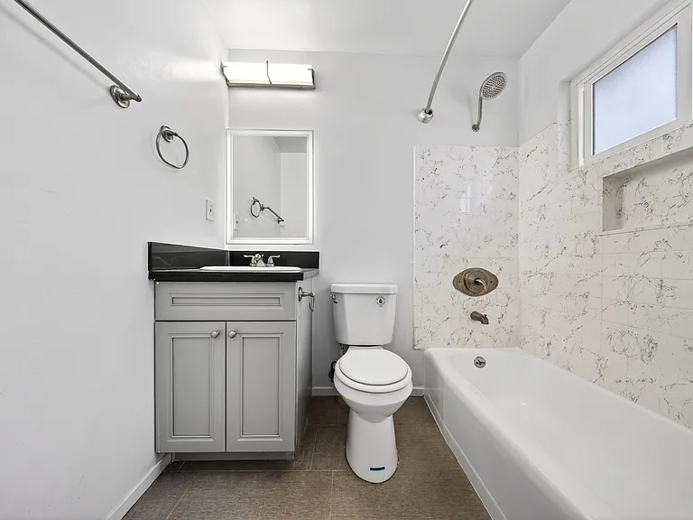 15114 Dickens St. — Photo 22