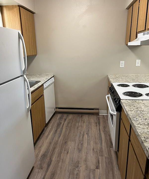 1st image of 12040 E Marietta Ave #40