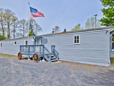 213 Blossom Ln, Blakeslee, PA, 18610