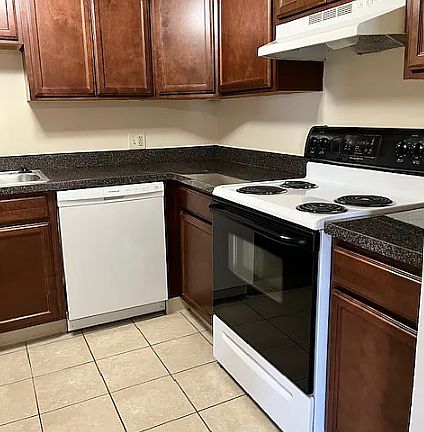 4th image of 350 Salem Dr #4eb30c8fe