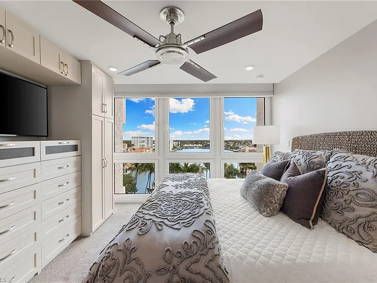 4031 Gulf Shore Blvd N #7D — Photo 34