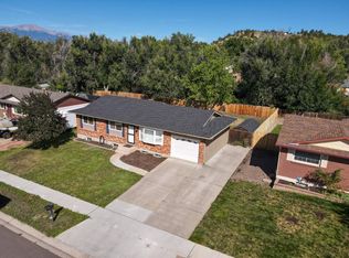 1518 Sanderson Ave, Colorado Springs, CO 80915