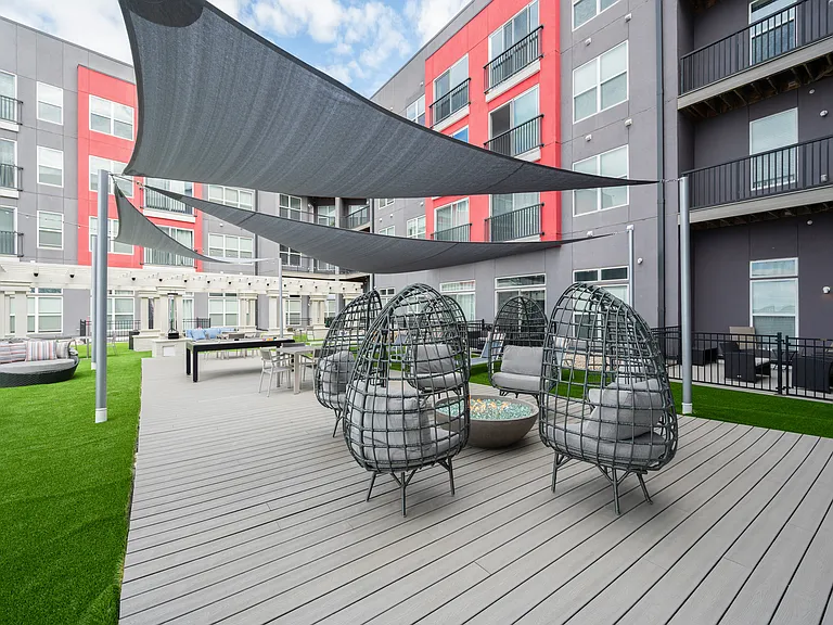 Liberty Center Apartments — Photo 49