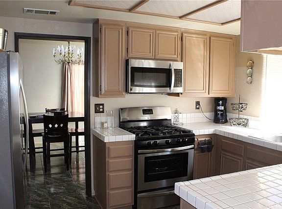 4th image of 12241 San Ysidro St