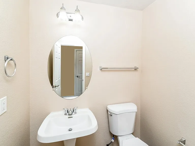 810 E Rossi Ct — Photo 15