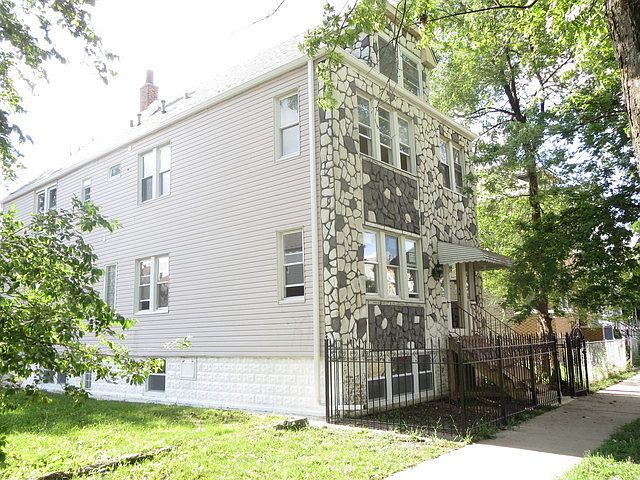 1st image of 1328 S 49th Ct