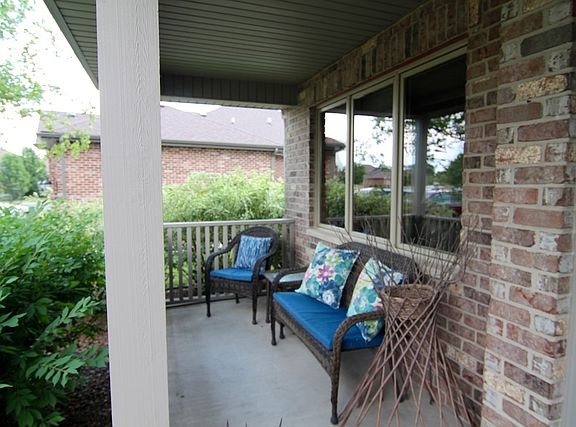 2nd image of 2386 Bluestone Bay Dr