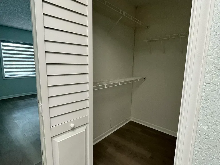 4305 Coral Springs Dr #2H — Photo 22