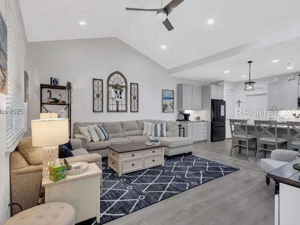 756 Beachcomber Blvd #102, Hardeeville, SC 29927