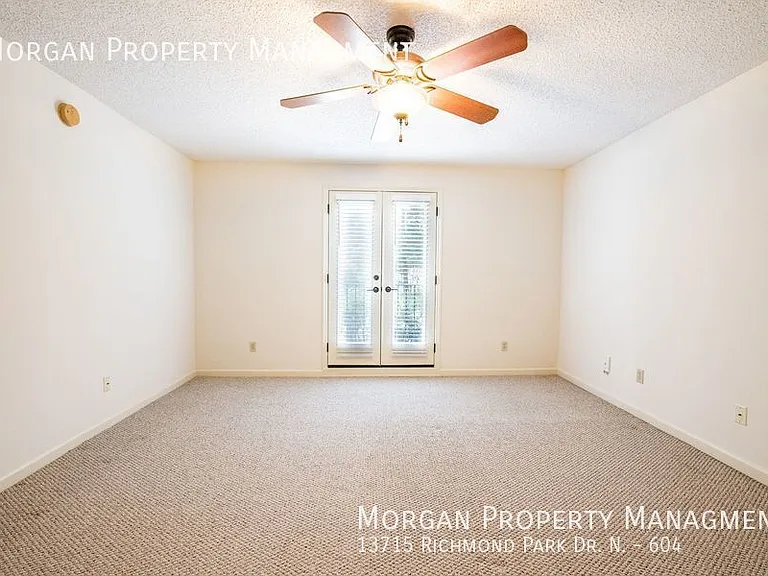 13715 Richmond Park Dr N #604 — Photo 25