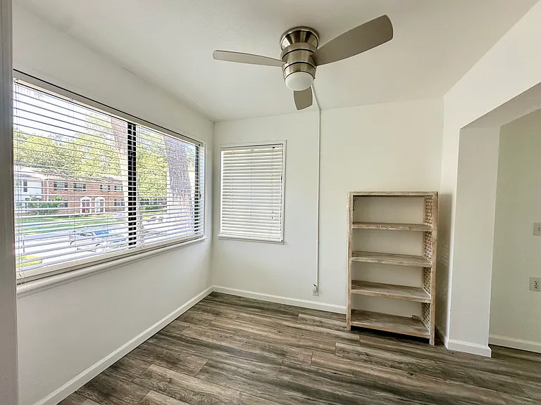 Secondary room