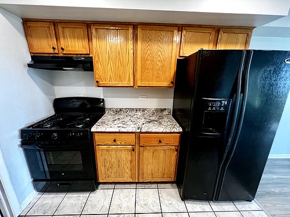 4th image of 1335 Kingsbury Dr Unit 3