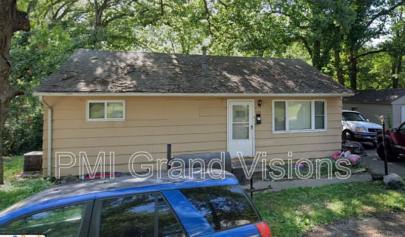 1115 Indiana Ct photo 1