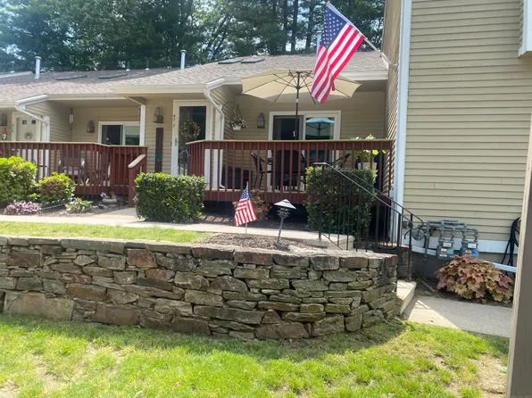 477 Carriage Drive #477, Southington, CT 06489