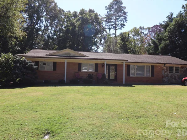 2157 Ridgewood Dr, Gastonia, NC 28054