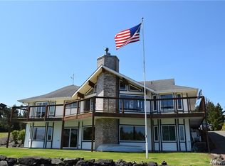 650 Mount Olympus Ave SE, Ocean Shores, WA 98569