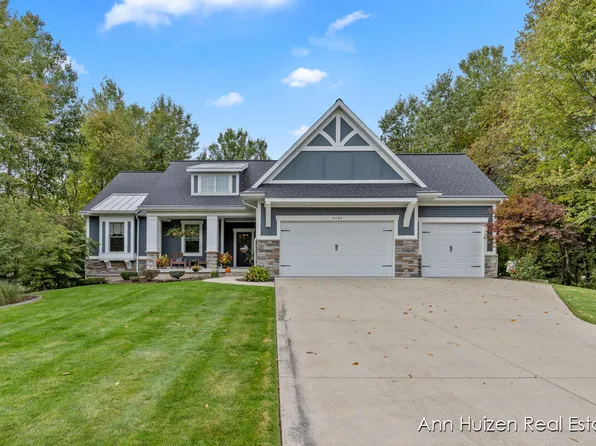 9495 Douglas Fir Ct NE, Sparta, MI 49345