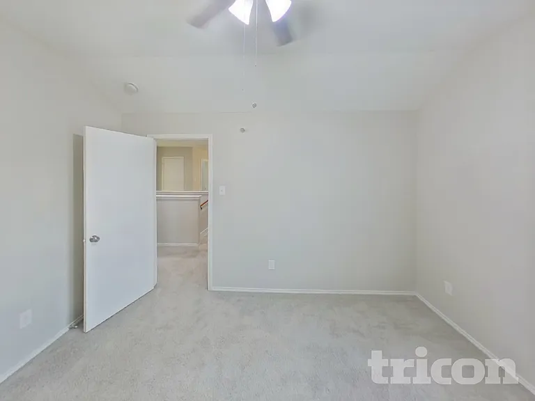 1718 White Pine Trl — Photo 13