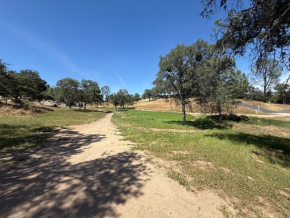 4th image of 958 Kings Canyon Ct S