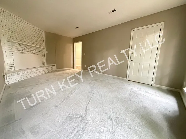 8144 Rugby Ave #A — Photo 4