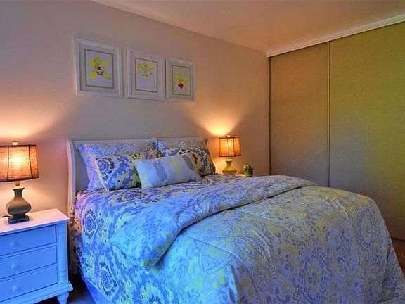 5th image of 490 N Civic Dr APT 401