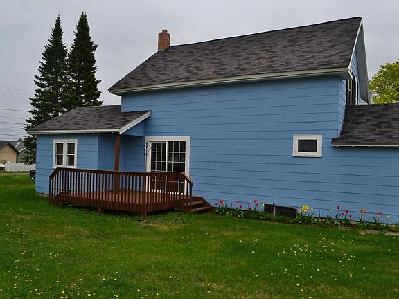3rd image of 213 E Avenue B