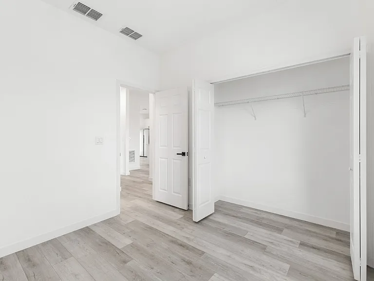 602 Desmoines Ct — Photo 27