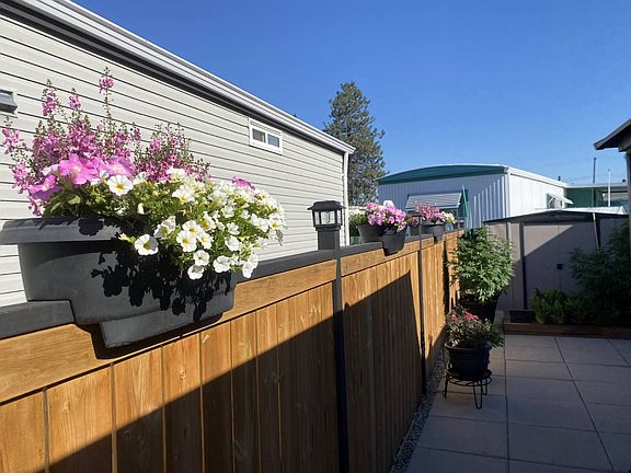 5th image of 98 Okanagan Ave #47