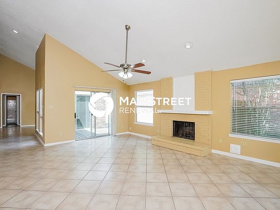 4th image of 3807 Mountain Rose Ln