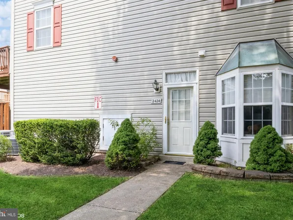 2424 Wentworth Dr, Crofton, MD 21114