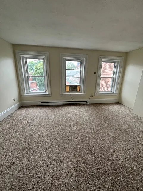 Studio, $1,995 — Photo 4