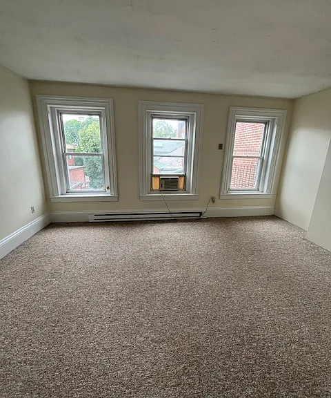 70 Pinckney St #8 — Photo 4