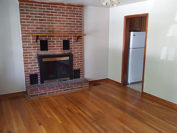 5th image of 2213 Byrd Ave NE