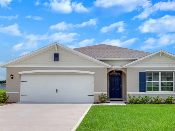 717 Squires Grove Dr, Winter Haven, FL 33880