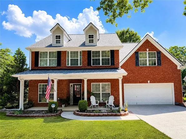 824 Port West Dr, Auburn, GA 30011