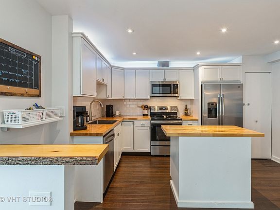 5th image of 106 W Wimbolton Dr