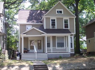 1336 Sigsbee St SE, Grand Rapids, MI 49506