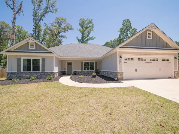 1015 Lee Road 282, Salem, AL 36874