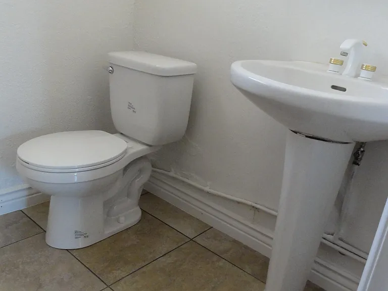 423 E 5600 S #111 — Photo 15