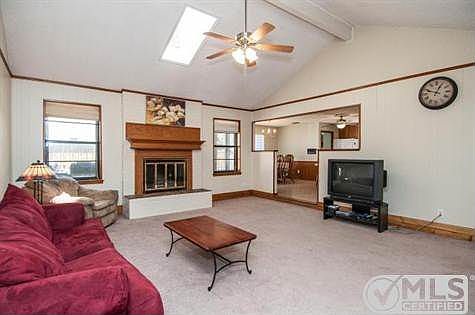 4th image of 8808 Chilton Ct