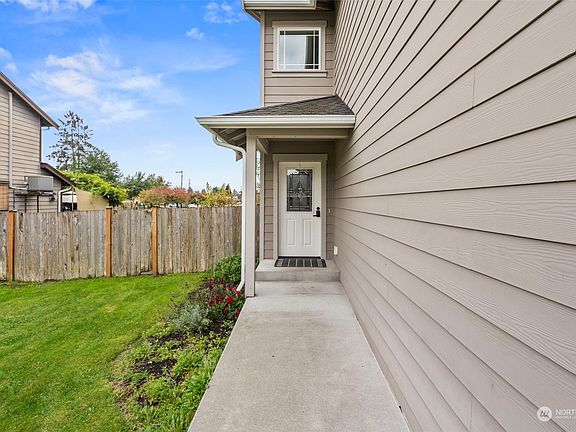 3rd image of 104 W Pilchuck Street #A