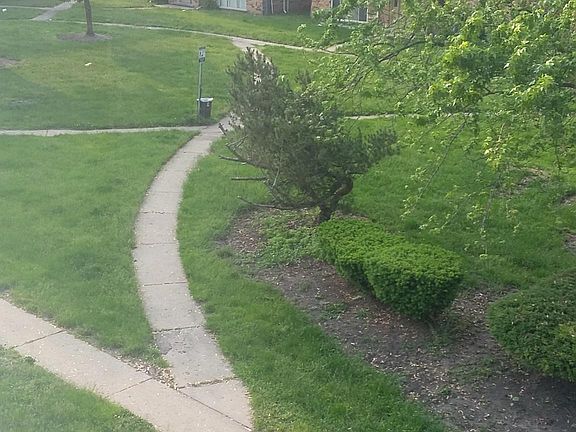 2nd image of 9955 Linda Ln