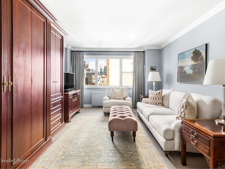 1st image of 101 W 12th St APT 12Y