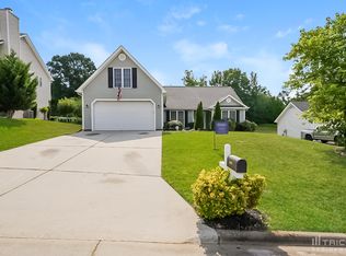 3809 Cranwell Ct, Greensboro, NC 27407