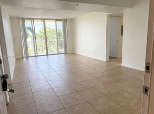 1341 SE 3rd Ave APT 309, Dania, FL 33004