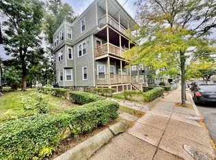 33 Holborn St #1, Boston, MA 02121